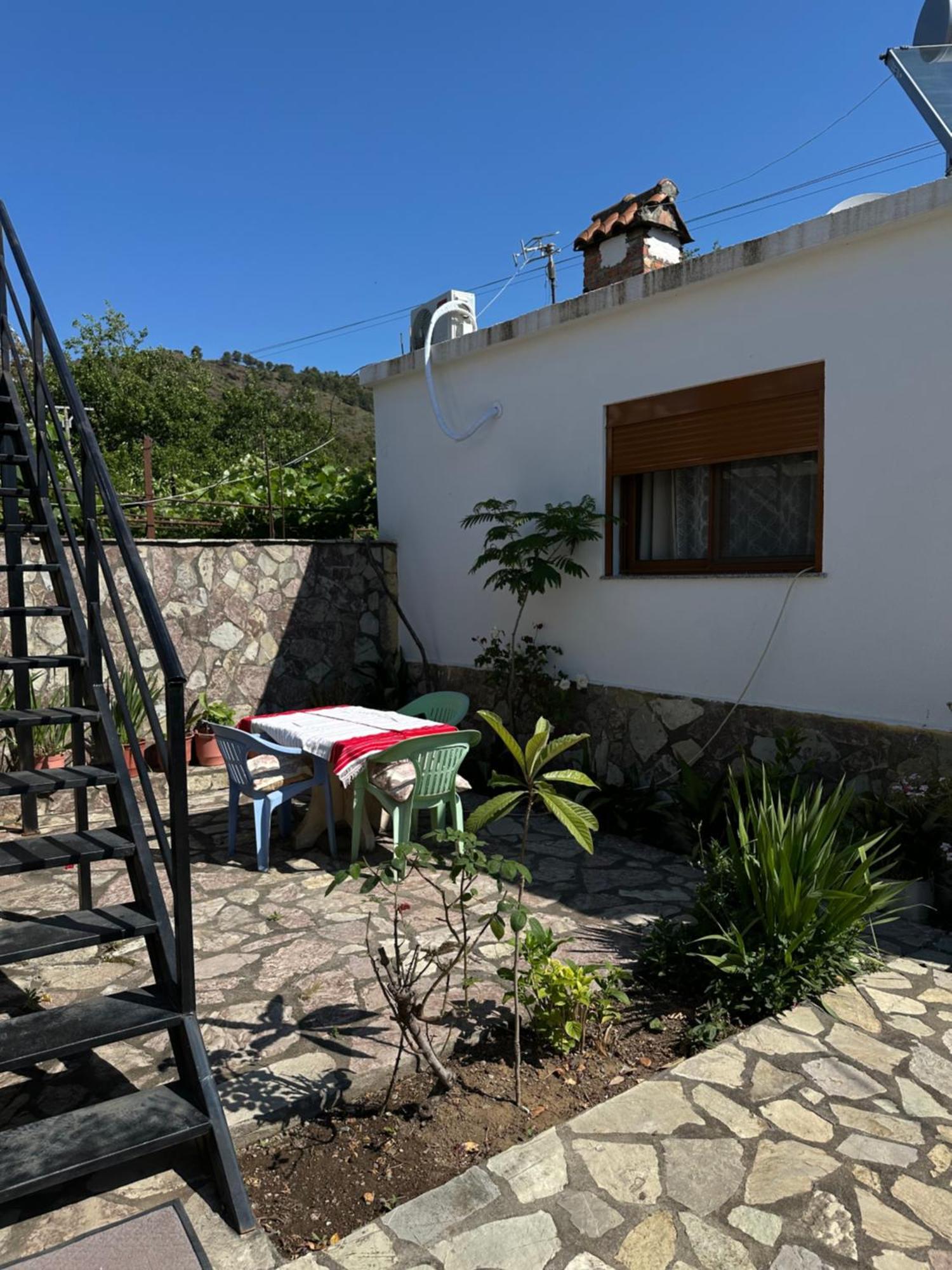 Villa Zefi Rrenc Papaj Exterior photo